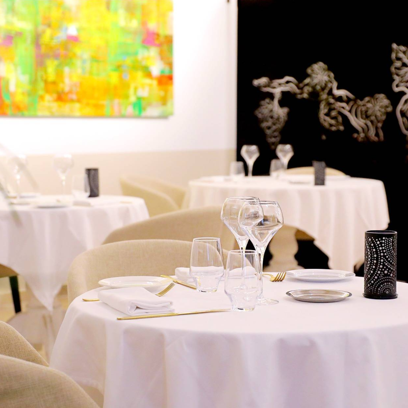 Restaurant - Hostellerie du Château des Fines Roches - Restaurant Châteauneuf-du-pape - meilleur restaurant CHATEAUNEUF-DU-PAPE