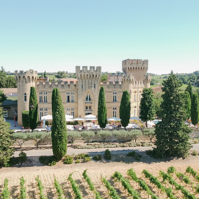 Restaurant - Hostellerie du Château des Fines Roches - Restaurant Châteauneuf-du-pape - Restaurant Chateauneuf du Pape avec terrasse