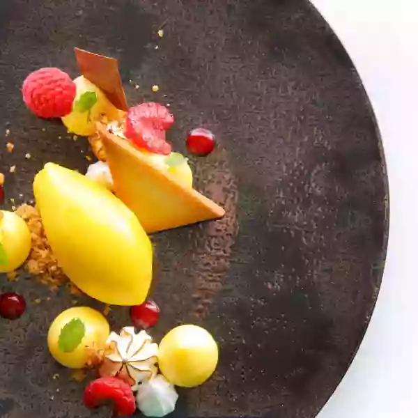 Le Chef -  - Hostellerie du Château des Fines Roches - Restaurant Châteauneuf-du-pape - Restaurant à Chateauneuf du Pape